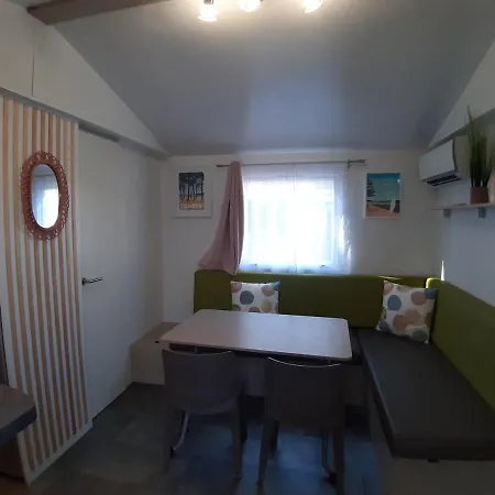 Campsite Mobil 4 6 Pers Climatise Eurolac Aureilhan (Landes)
