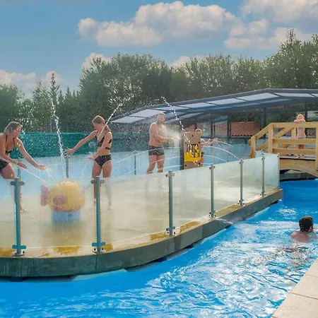 Mobil 4 6 Pers Climatise Eurolac Campsite